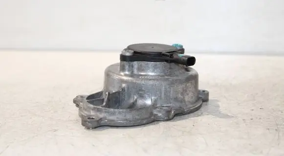 Volkswagen Golf VII Electromagnetic valve 04L906423