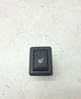 Chrysler Pacifica Seat heating switch P5SC04DX9AB P5SC04DX9 P5SC04DX9-AB
