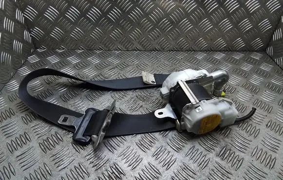 Lexus IS 220D-250-350 Front seatbelt 7M8750P J090301 J082512