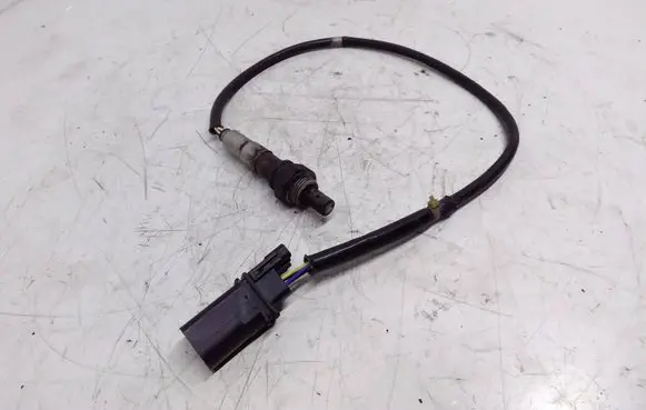 Volkswagen PASSAT B6 Lambda probe sensor 03G906262B