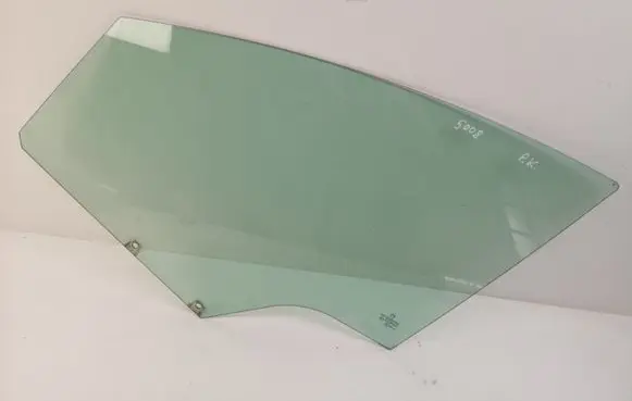 Peugeot 5008 Front door window glass four-door