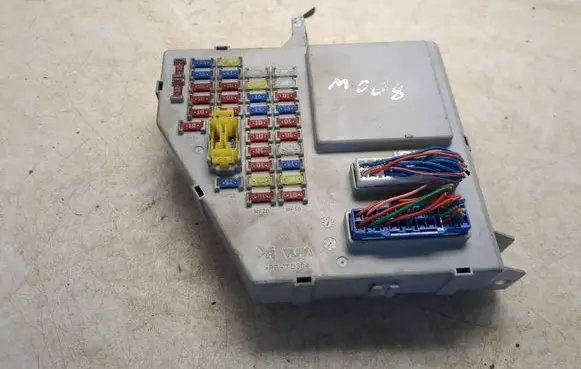 KIA Soul Fuse module 919502K232 1011329009 2K2321103300078