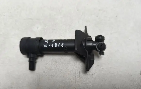 Audi Q3 8U Headlight washer spray nozzle 8U0955101C