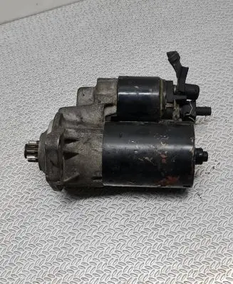 Volkswagen Golf IV Starter motor 001121006 020911023 15512481