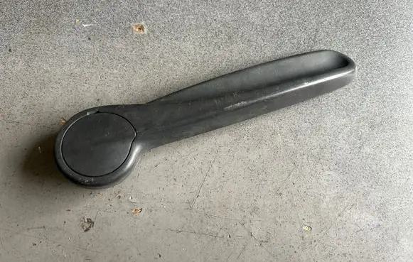 Renault Trafic III (X82) Seat back rest control lever/handle 1215557X