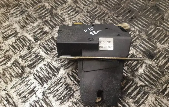 Volvo S70 V70 V70 XC Tailgate/trunk/boot lock/catch/latch 9152704 200597