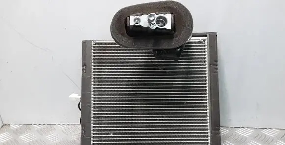 Air conditioning (A/C) radiator (interior)