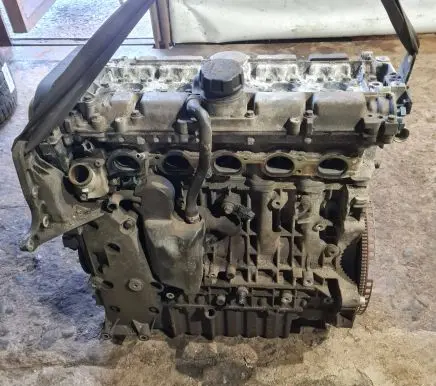 Volvo S60 Engine B5244S