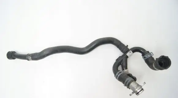 Volkswagen Touareg II Engine coolant pipe/hose 7P0121070F
