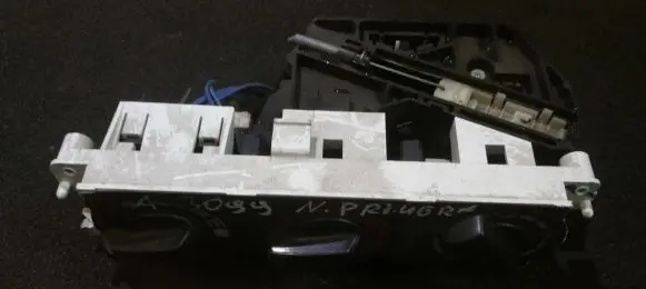Nissan Primera Climate control unit 5433790