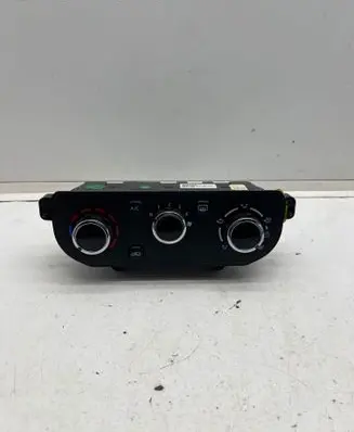 Dacia Spring Climate control unit WQT100D050 211027A308