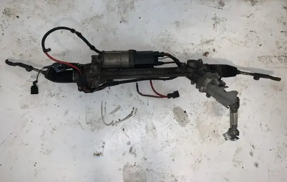 BMW X5 F15 Steering rack 6881442