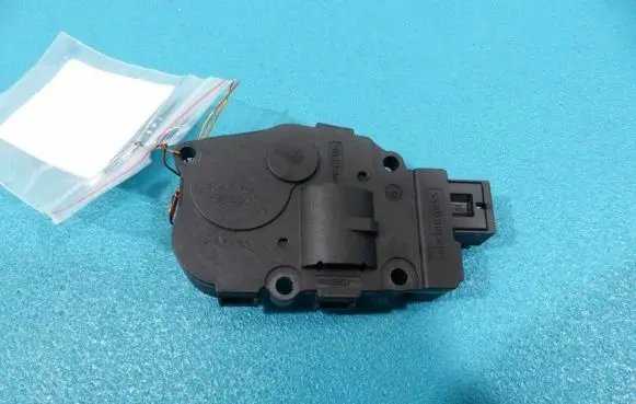 A/C air flow flap actuator/motor