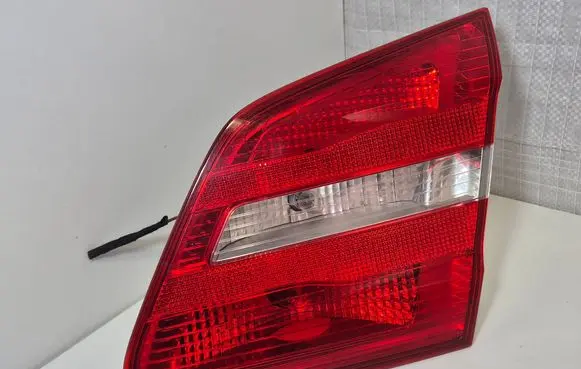 Mercedes-Benz B W246 W242 Tailgate rear/tail lights A2468200864 607202 6070E13100