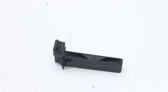Tesla Model Y Oil temperature sensor H081501073