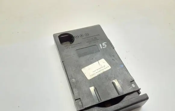 Ford Galaxy Cup holder front 7M5858602B YM1F048196