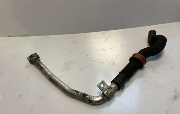 Audi A6 C7 Engine coolant pipe/hose 059121075FE