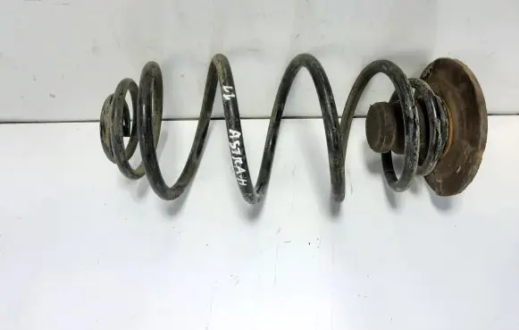 Opel Astra H Rear coil spring