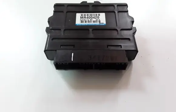 Mitsubishi Pajero Other control units/modules MR400420