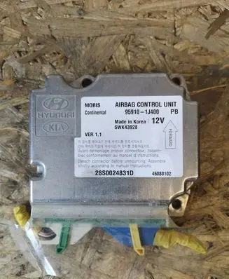 Hyundai i20 (PB PBT) Airbag control unit/module 959101J400