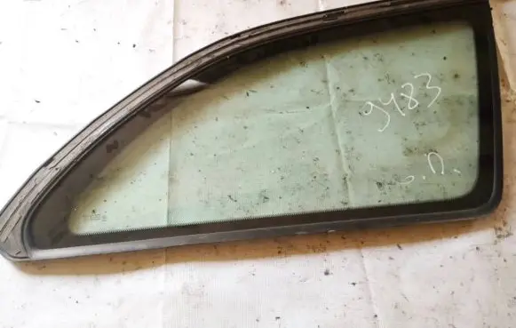 Skoda Octavia Mk2 (1Z) Rear side window as2