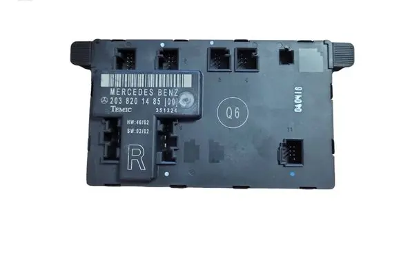 Mercedes-Benz C W203 Door control unit/module 2038201485