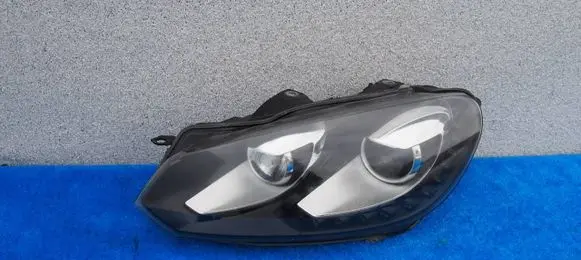 Volkswagen Golf VI Headlight/headlamp 5K1941751D