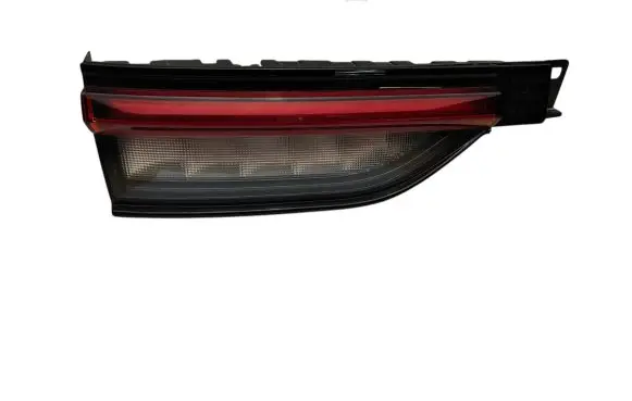 Jeep Grand Cherokee WL Tailgate rear/tail lights P68377975AD 68377975AD