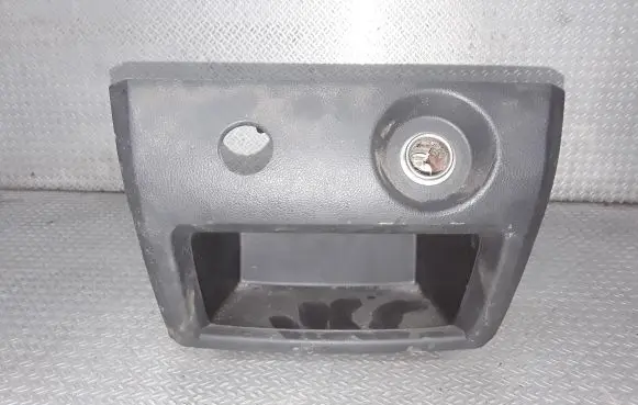 Mitsubishi Outlander Dashboard storage box/compartment MR975139