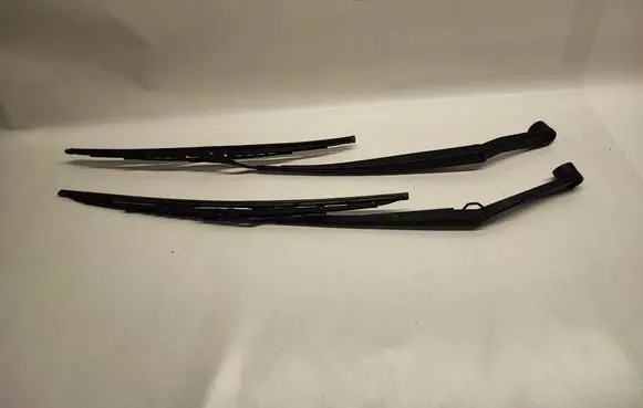 Dodge Charger Windshield/front glass wiper blade 1167961