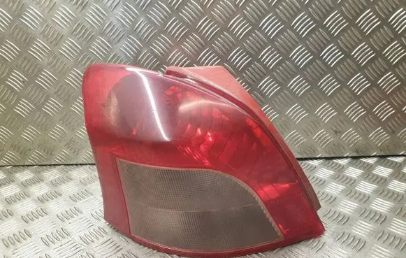 Toyota Yaris Rear/tail lights