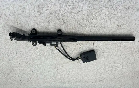 BMW 3 E92 E93 Seat belt height adjuster 913504100 9167237