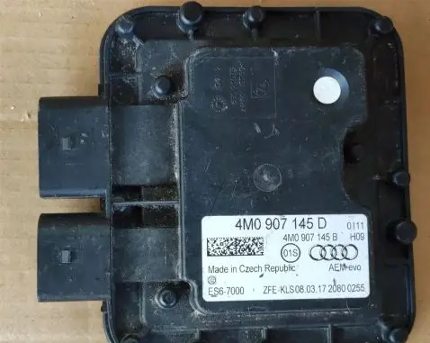 Audi A8 S8 D5 Suspension control unit/module 4M0907145B 4M0907145D