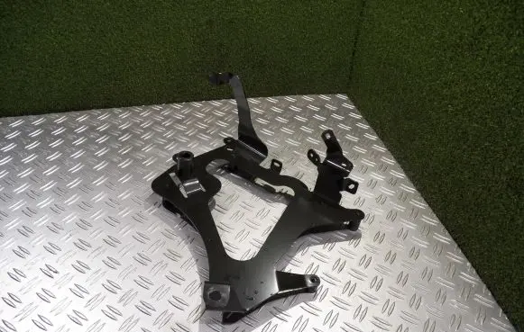 Other engine bay part