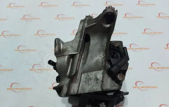 Citroen DS4 Fuel filter housing 9683199680