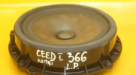 KIA Ceed Front door speaker 963301H000