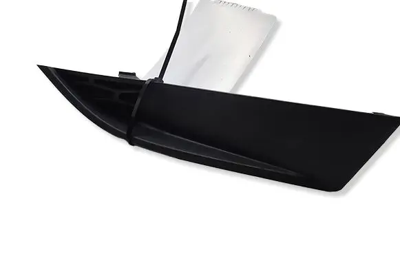 Land Rover Discovery Sport Front bumper lower grill FK7215A299C