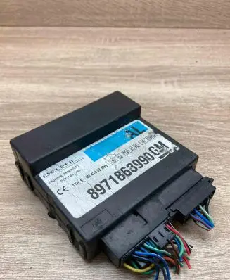 Opel Frontera B Comfort/convenience module 8971863990 WithPlug