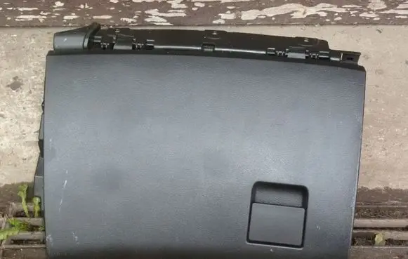 Opel Insignia A Glove box 1014668