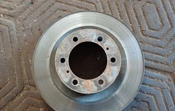 Toyota Land Cruiser (J150) Front brake disc