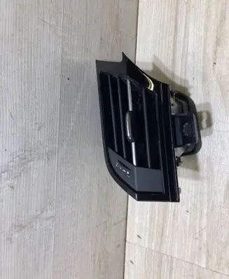 Audi Q3 F3 Dashboard side air vent grill/cover trim 83B820901