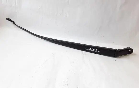 Toyota Verso Front wiper blade arm 3151820