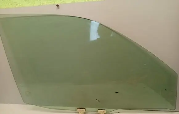 Nissan X-Trail T30 Front door window glass four-door 43R000018