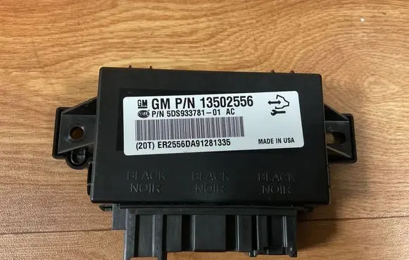 Opel Insignia A Seat control module 13502556