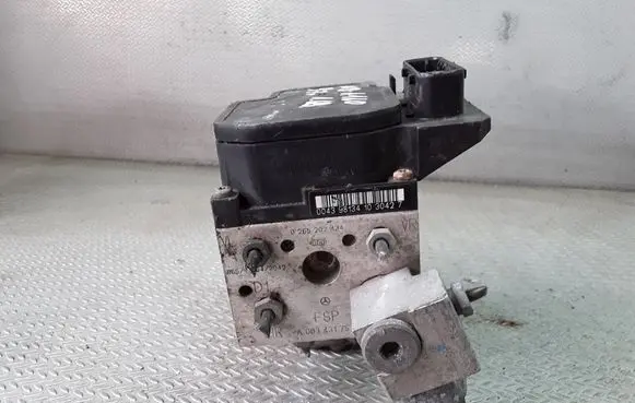 Mercedes-Benz A W168 ABS Pump A0034317512 0265202434