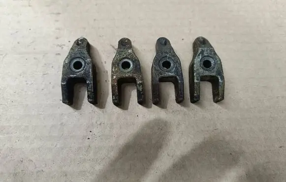 Honda Civic Fuel Injector clamp holder 