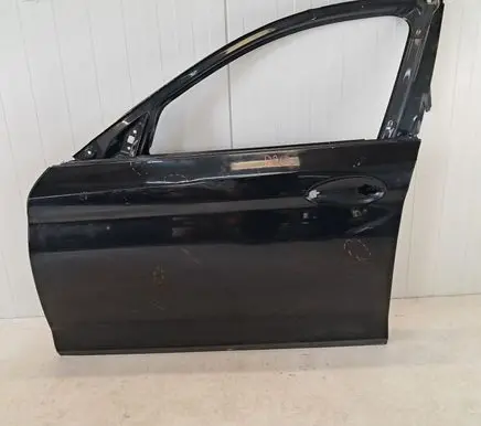 BMW 5 G30 G31 G38 Front door D262