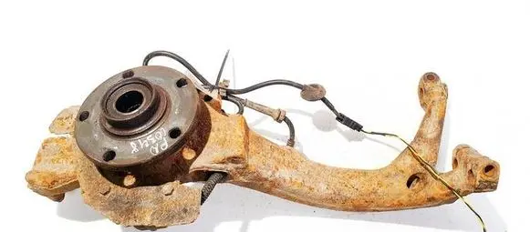 Audi A4 S4 B5 8D Front wheel hub 8d0407258s