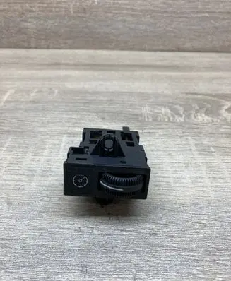 Ford Mondeo MK I Light switch 93BB13K752AB