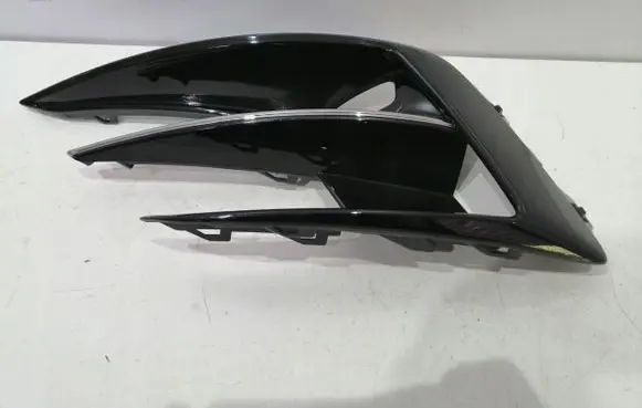 Renault Megane IV Front bumper lower grill 261A33398R